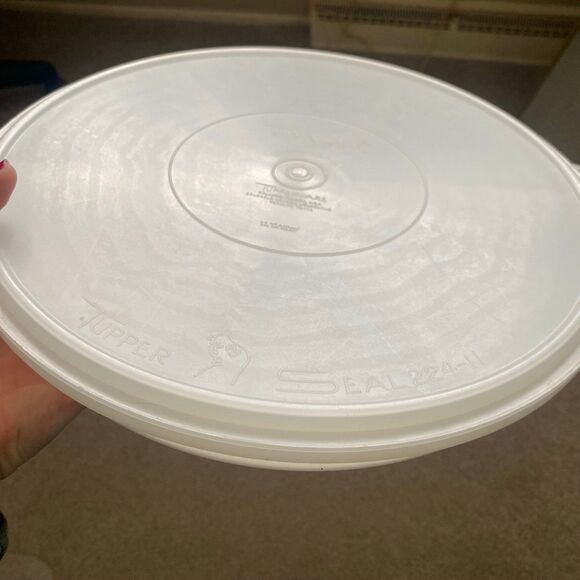 Vintage Tupperware Divided Relish Tray with Lid EUC Veggie Party Tray Hosting - Picture 8 of 11